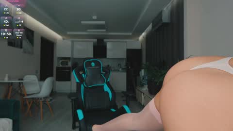 Bonny and Clide  Help us by thumbs up  online show from April 10, 2026, 3:56 am