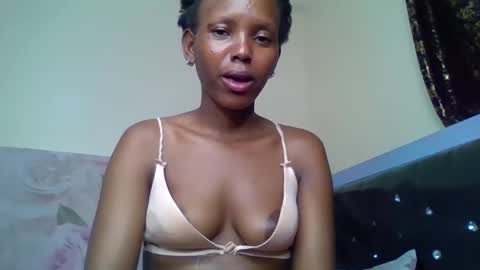 bunnydiva_ online show from October 20, 2025, 9:26 pm