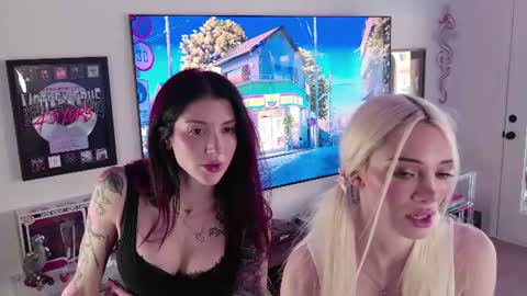 Stella online show from July 19, 2026, 1:31 am