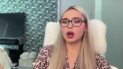 OnlyFans BunnyKhalessi online show from February 3, 2026, 8:47 pm
