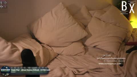 Stephanie   Next stream TUESDAY   6pm  PDT online show from January 24, 2025, 11:23 pm