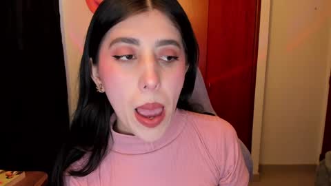 Jess online show from December 22, 2024, 8:47 pm