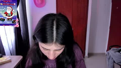 Jess online show from December 23, 2024, 6:05 pm