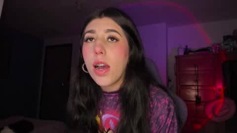 Jess online show from September 16, 2025, 5:03 pm