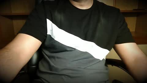 Hairy Arabian online show from November 1, 2025, 3:30 am