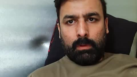 Hairy Arabian online show from December 15, 2025, 3:33 am