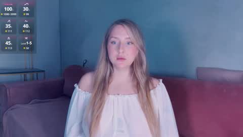 Lissa online show from September 18, 2025, 7:38 pm