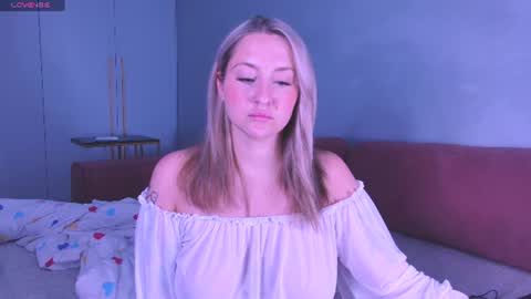 Snapshot of burn_lissa chatting on June 16, 2026, 8:00 pm Lissa online show from June 16, 2026, 8:00 pm