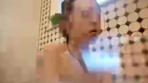 Snapshot of bushwitch chatting on June 14, 2026, 7:49 pm Hedge online show from June 14, 2026, 7:49 pm