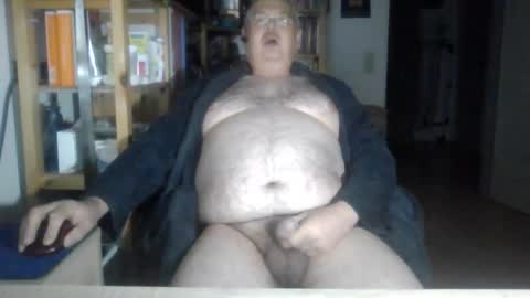 Snapshot of busibaer666 chatting on November 17, 2025, 1:44 am busi online show from November 17, 2025, 1:44 am