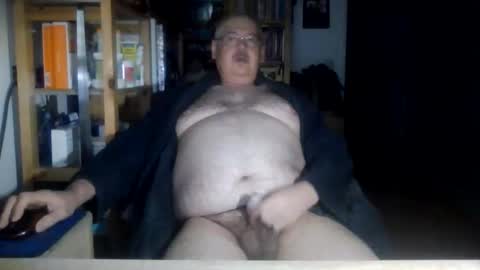 Snapshot of busibaer666 chatting on January 7, 2026, 2:14 am busi online show from January 7, 2026, 2:14 am