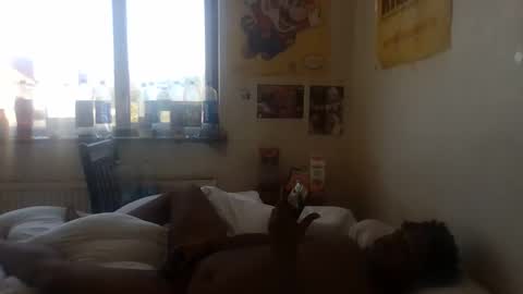 Snapshot of bustabunny chatting on September 29, 2025, 9:58 am Richabus2 online show from September 29, 2025, 9:58 am