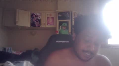 Snapshot of bustabunny chatting on October 3, 2025, 3:42 pm Richabus2 online show from October 3, 2025, 3:42 pm