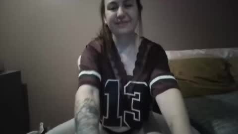 busteebetty online show from May 1, 2026, 3:33 am