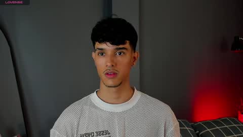 Buster independent model online show from February 4, 2025, 7:29 am