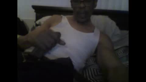 Busturgutzgd1 online show from December 21, 2024, 4:30 am