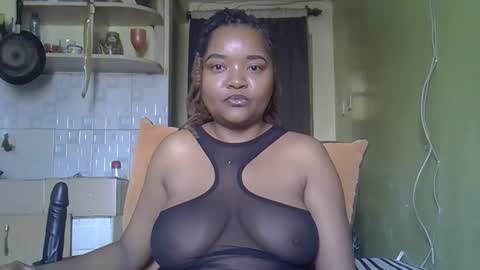 busty kenzi online show from April 11, 2026, 5:45 am