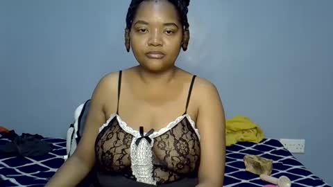 Snapshot of busty_kenzi chatting on July 13, 2026, 5:05 pm busty kenzi online show from July 13, 2026, 5:05 pm