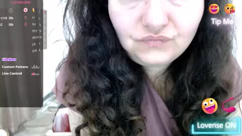 Emma online show from December 17, 2025, 8:20 am