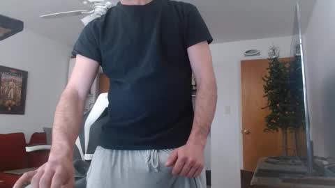 Snapshot of bwall1425 chatting on February 22, 2025, 3:58 pm bwall1425 online show from February 22, 2025, 3:58 pm