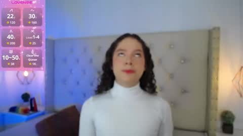 bycandy_ online show from December 3, 2025, 1:09 pm