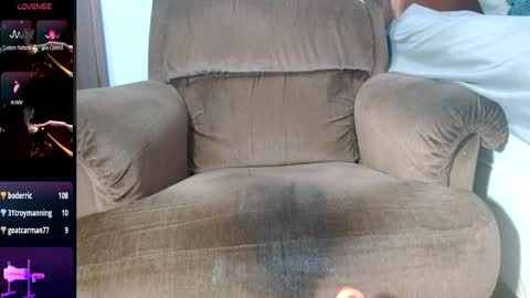 biggdw79 online show from April 9, 2026, 1:27 am