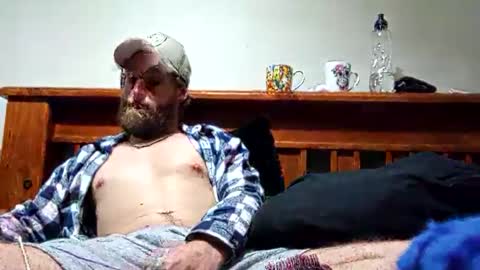 TreeaTz online show from October 18, 2025, 1:08 am