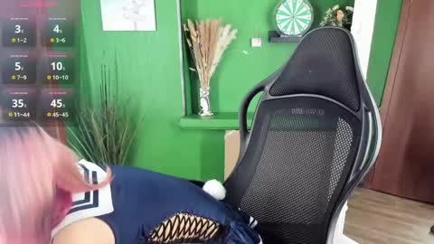 Gina online show from May 26, 2026, 10:33 am