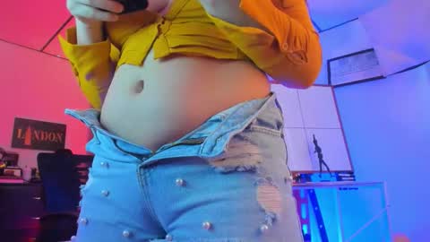 Snapshot of caitlingomez0 chatting on October 27, 2025, 2:10 pm caitlingomez0 online show from October 27, 2025, 2:10 pm