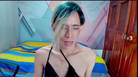 Snapshot of caitlyn_jones chatting on October 11, 2025, 5:22 pm Caitlyn online show from October 11, 2025, 5:22 pm