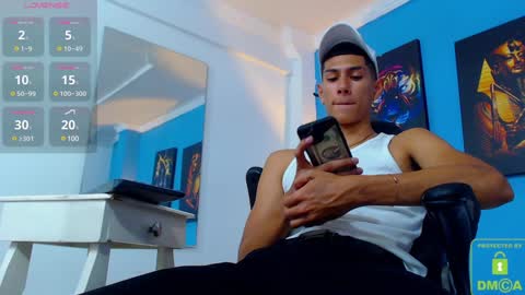 Valerio  online show from December 6, 2024, 8:29 pm