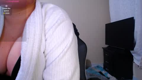 caliope_goddess1 online show from September 20, 2025, 9:10 am