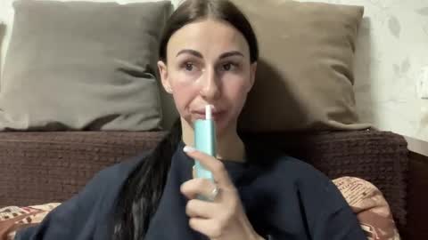 Anna online show from February 9, 2026, 8:13 pm