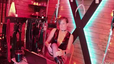 Snapshot of call_me_lady_kay chatting on November 12, 2025, 11:32 am call_me_lady_kay online show from November 12, 2025, 11:32 am