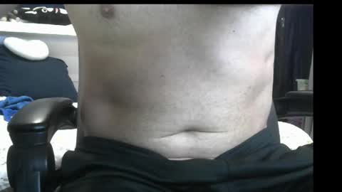 callmeroger33 online show from October 7, 2025, 5:10 pm