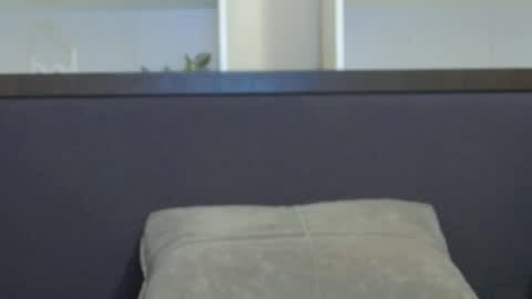 Snapshot of calvin_cay chatting on January 5, 2025, 8:10 pm Calvin online show from January 5, 2025, 8:10 pm