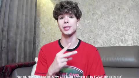 Hey I am Calvin  online show from September 16, 2025, 6:20 pm