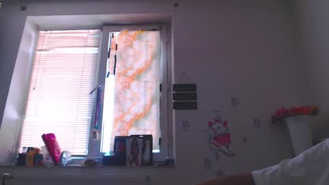 Snapshot of calvinjohnlad chatting on March 4, 2025, 12:22 pm Calvinjohnlad online show from March 4, 2025, 12:22 pm