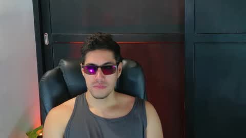 camara110 online show from September 18, 2025, 4:53 pm