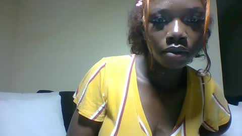 Princess online show from October 7, 2025, 3:42 pm