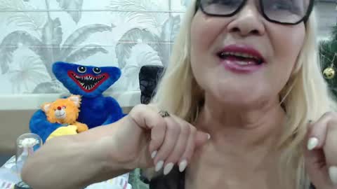 Snapshot of camdiva1 chatting on March 6, 2025, 1:03 pm CamDiva1 online show from March 6, 2025, 1:03 pm