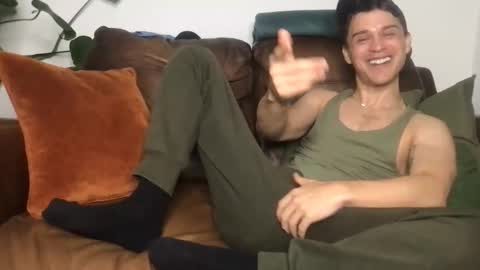 CamDoAttitude online show from November 1, 2025, 1:24 pm