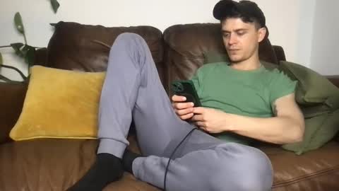 CamDoAttitude online show from April 18, 2026, 9:15 pm