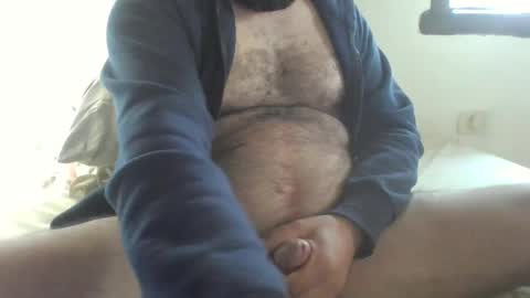 camera008 online show from October 8, 2025, 3:09 pm