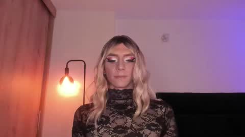 Cameron online show from January 11, 2026, 1:32 am