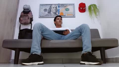 cami0108 online show from April 8, 2026, 3:06 am