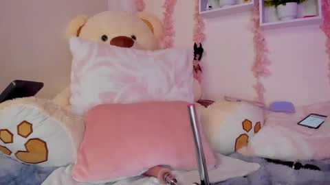 Camii Lopez online show from September 29, 2025, 3:22 am