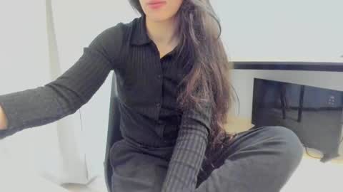 Cami online show from October 23, 2025, 4:56 am