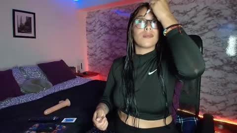 Camila Roose online show from February 2, 2026, 1:15 am