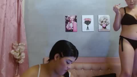 Snapshot of camila_meza chatting on May 15, 2026, 1:18 pm camila_meza online show from May 15, 2026, 1:18 pm